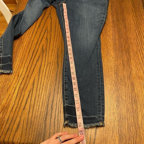 Good American Fray Hem Good Waist Crop Women's size 15 Blue Denim Jeans Casual - Picture 10 of 11